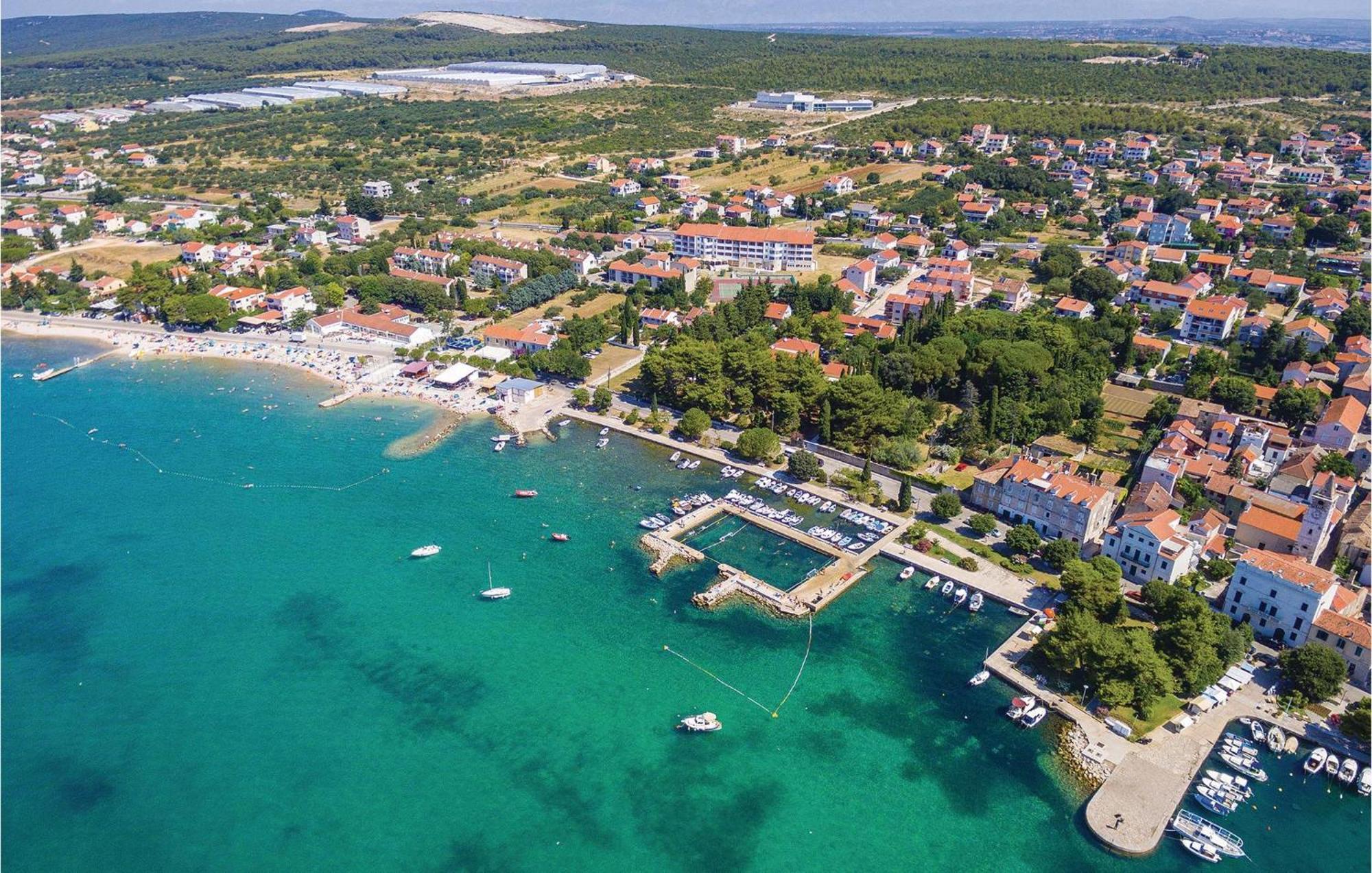 Awesome Apartment In Sveti Filip I Jakov W/ 1 Bedrooms Esterno foto